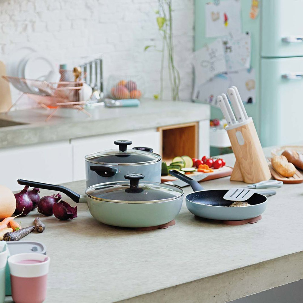 Сковорода з антипригарним покриттям BergHOFF LEO SLATE, діам. 24 см