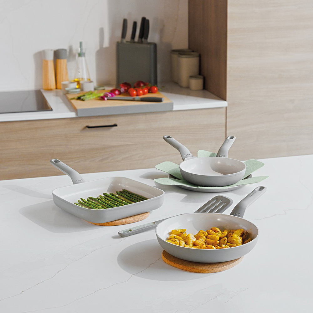 Набор сковород с антипригарным покрытием BergHOFF LEO BALANCE Moonmist с лопаткой, 5 пр.