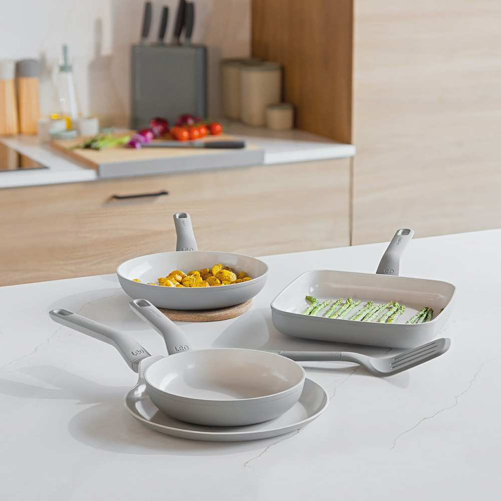 Набор сковород с антипригарным покрытием BergHOFF LEO BALANCE Moonmist с лопаткой, 5 пр.