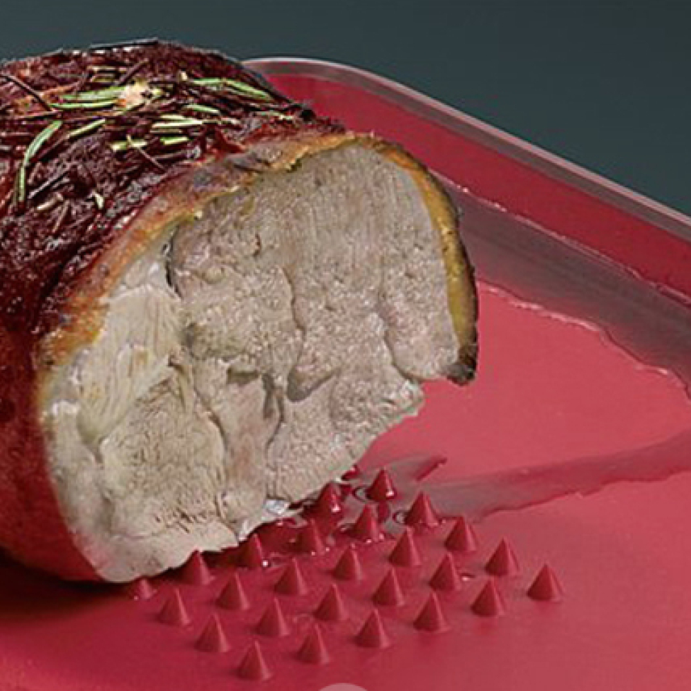 Двухсторонняя разделочная доска с шипами Joseph Joseph Cut And Carve, красная, 37,5 х 29,5 х 2,5 см