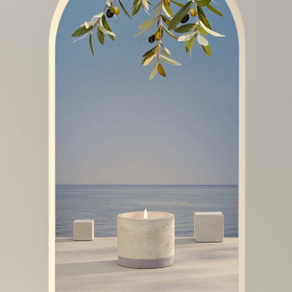 Свічка Bougies La Française у кашпо BETON, лаванда-лемонграс, 9 х 9 х 7,5 см, 180 г