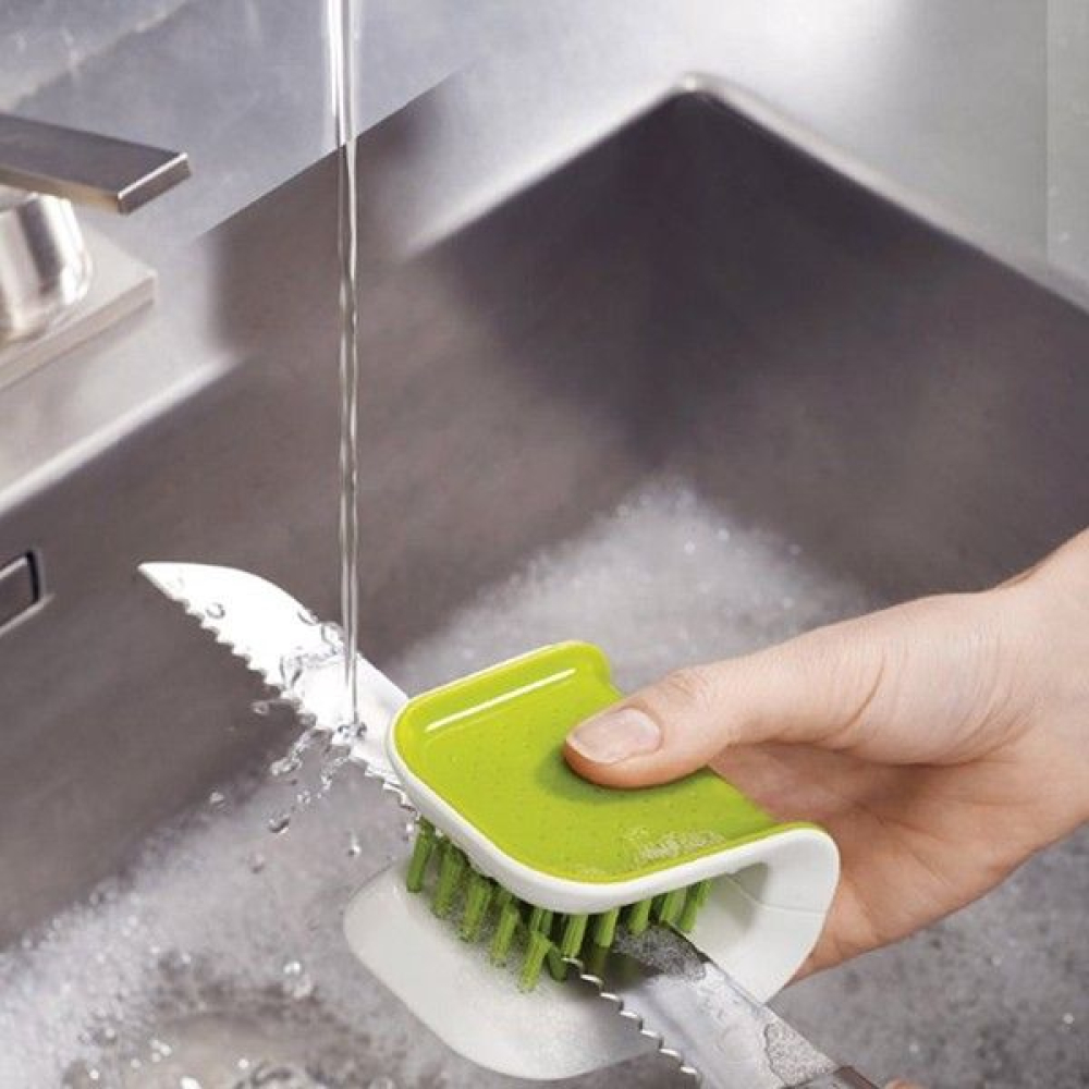 Щітка для чищення ножів та столових приборів Joseph Joseph Cleaning & Organisation, зелена, 8,0 х 7,6 х 5,2 см