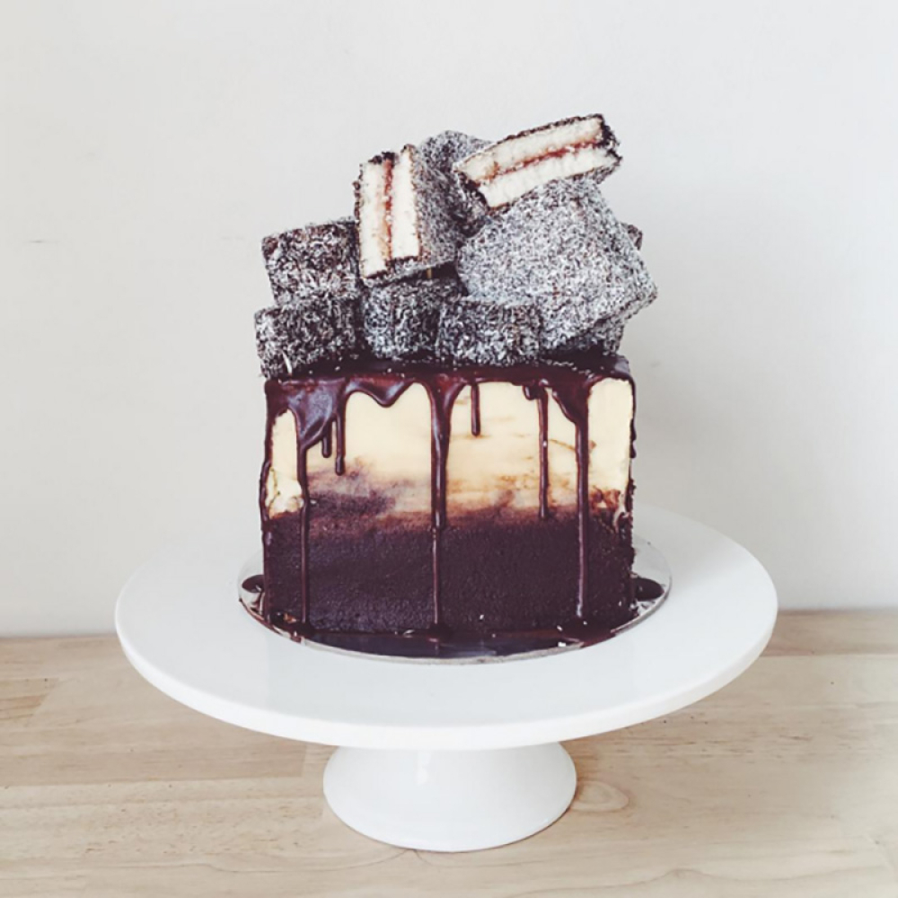 Подставка для торта Maxwell & Williams WHITE BASICS ROUND фарфоровая, 30 х 11 см