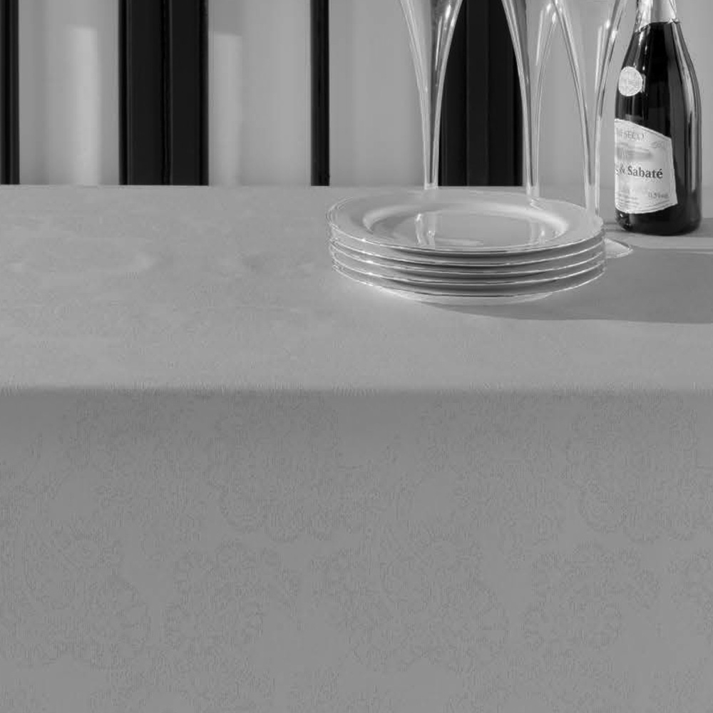 Скатерть Aitana textil Klimt Oro в рулоне, жаккард люрекс, ширина 140 см