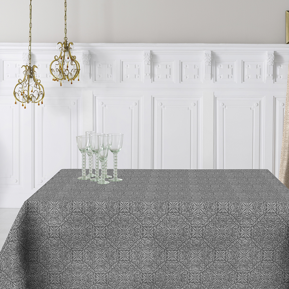 Скатерть Aitana textil Arp Schwarz, жаккард, 140 х 200 cм