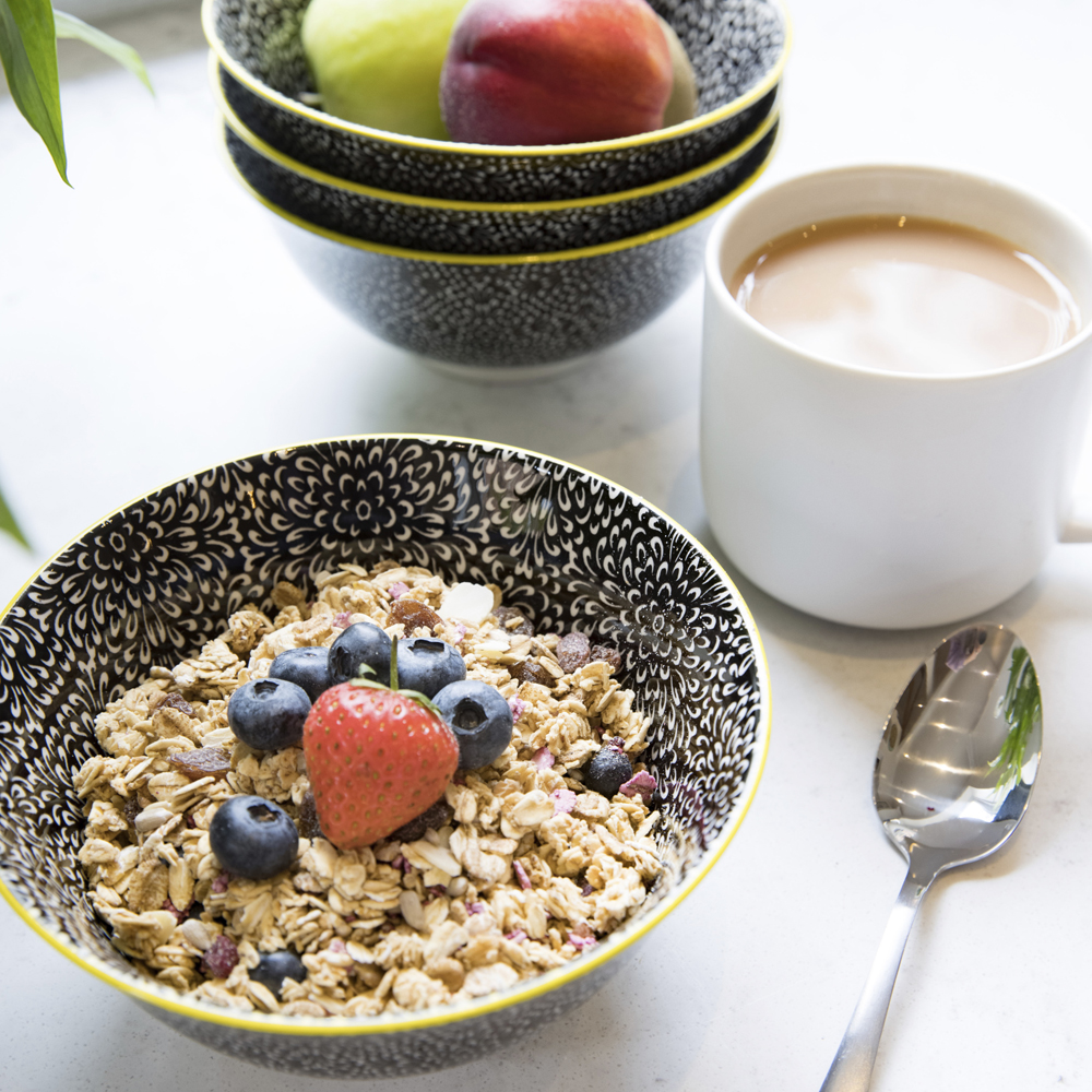 Миска Kitchen Craft BLACK FLORAL, керамика, диам. 16 см, 500 мл