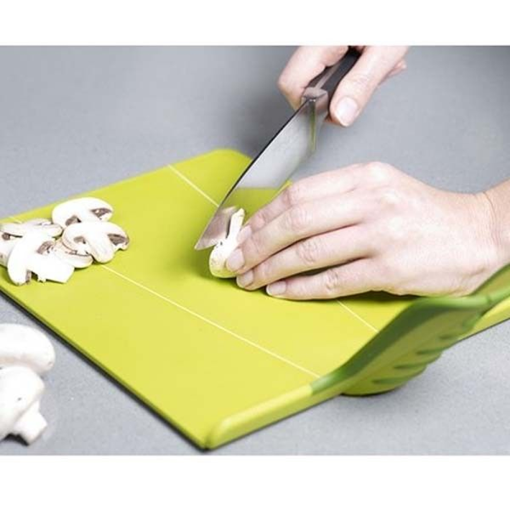 Доска разделочная складная Joseph Joseph Chop2Pot, салатовая, 38 х 21 х 1,5 см