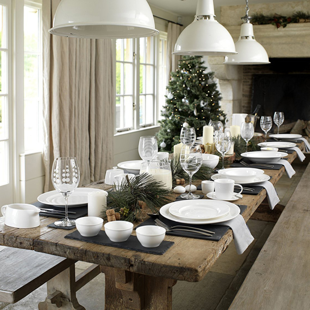 Тарелка глубокая Maxwell & Williams WHITE BASICS ROUND фарфоровая, 20 х 6 см, 860 мл